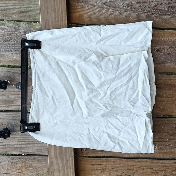 Aritzia Sunday Best Tatiana White Mini Skirt NWT - Picture 1 of 6